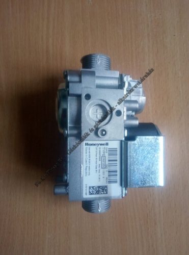 Bosch Gázarmatúra 8707011826