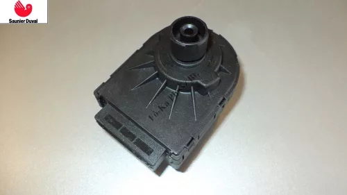 Saunier Duval Váltószelep motor T.C. S5720600 (H:0020118640)
